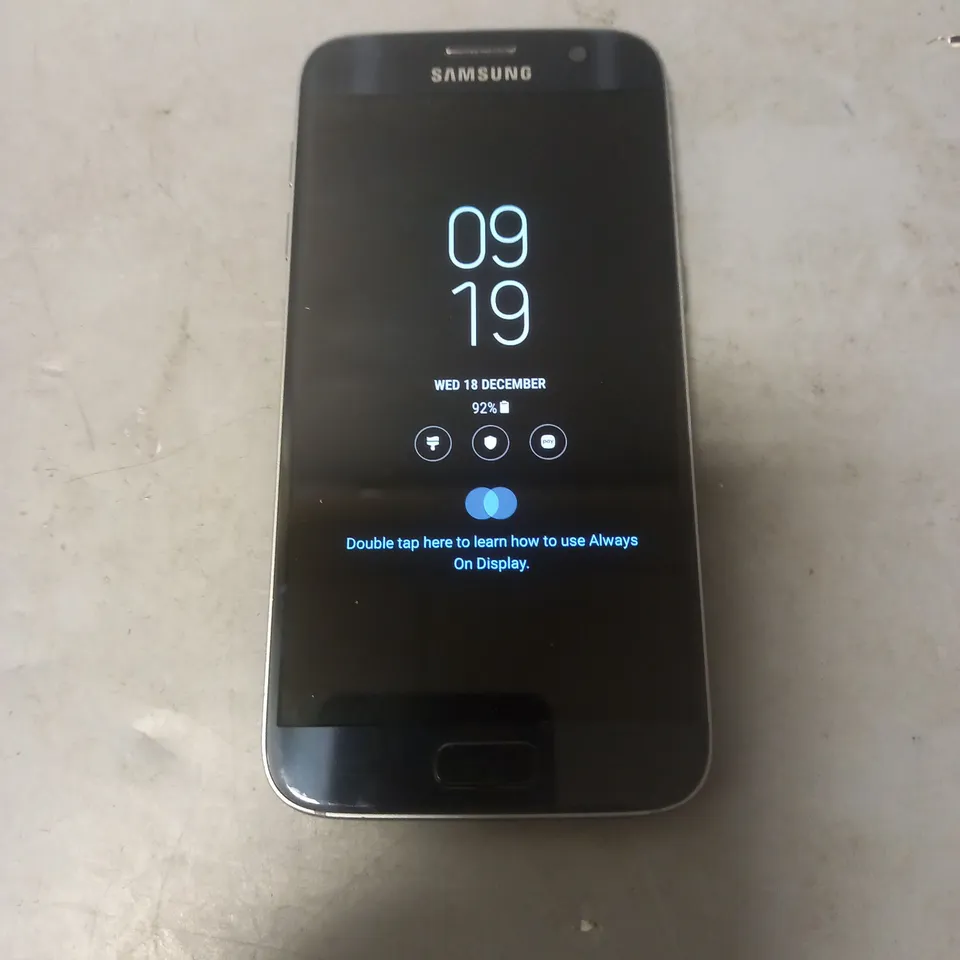 SAMSUNG GALAXY S7 SMARTPHONE IN BLACK