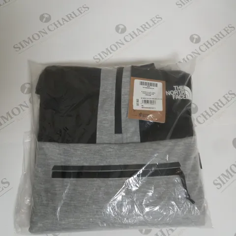 BAGGED THE NORTH FACE ZIP HOODIE SIZE M