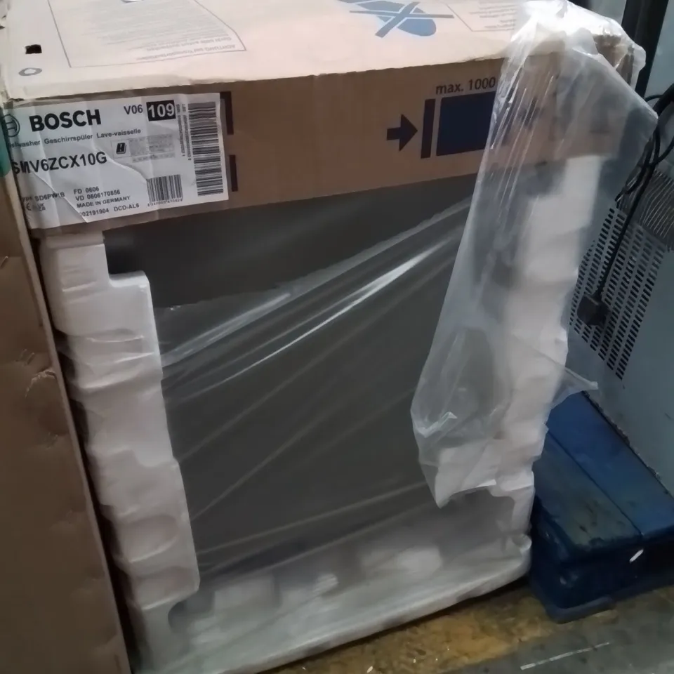 BAGGED BOSCH SMV6ZCX10G SERIES 6 60CM FULLY INTEGRATED DISHWASHER WITH PERFECT DRY