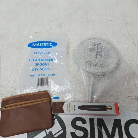 APPROXIMATELY 10 ASSORTED HOUSEHOLD PRODUCTS TO INCLUDE PLASTIC SPOONS, MIRROR, SPRAY GUN ATTACHMENT ETC