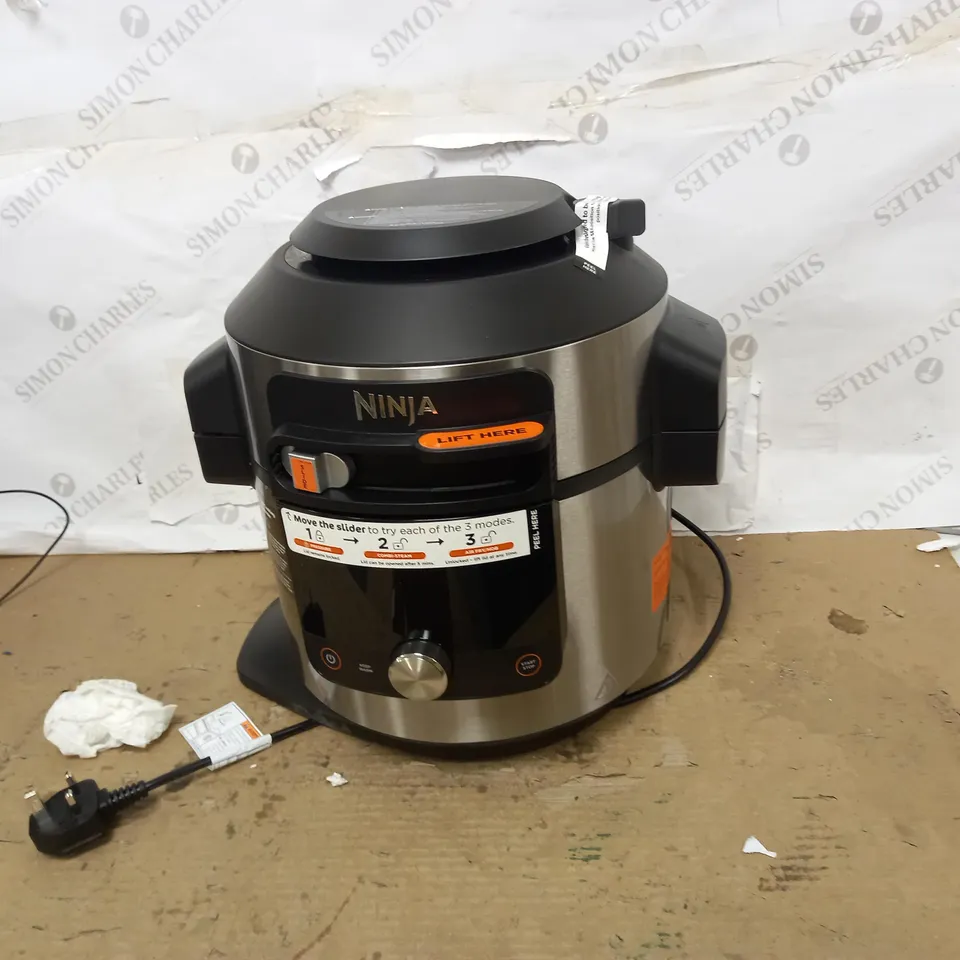 Ninja Foodi SmartLid 7.5L 15 in 1 Multi Cooker 
