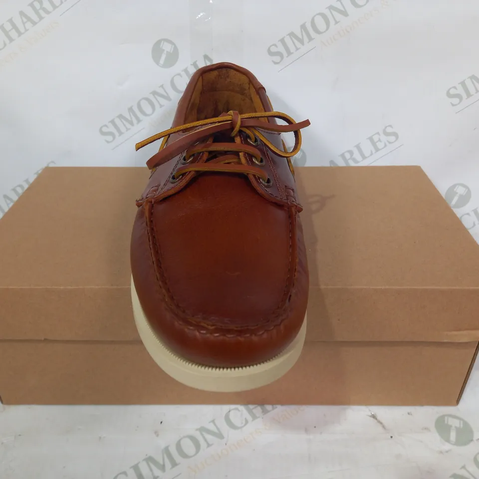 BOXED PAIR OF OLIVER SWEENEY SEVILLE LACE UP SHOES IN TAN UK SIZE 9