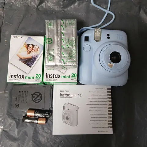 FUJIFILM INSTAX MINI 12 INSTANT CAMERA - PASTEL BLUE