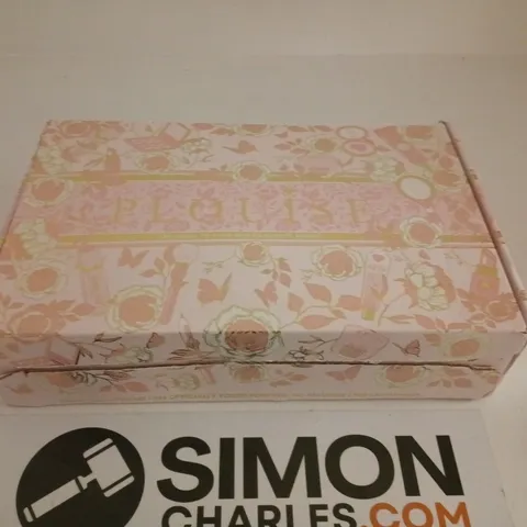 BOXED P.LOUISE MYSTERY BOX