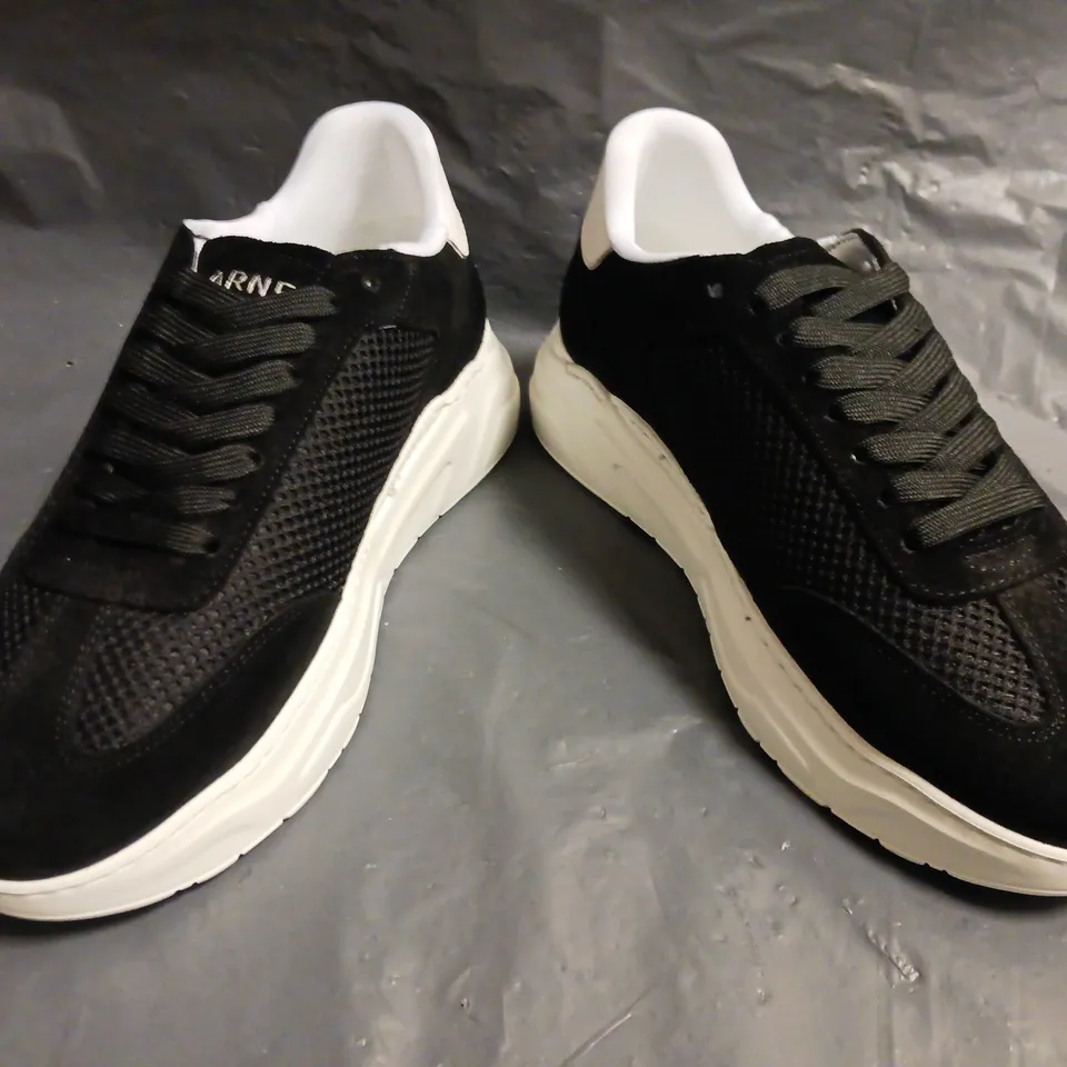 BOXED PAIR OF ARNE SHOES IN BLACK SIZE UK 5