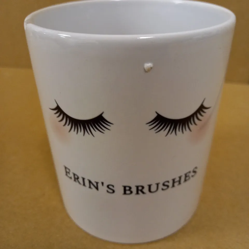 PERSONALISED EYELASHES CERAMIC STORAGE POT  RRP £17.99