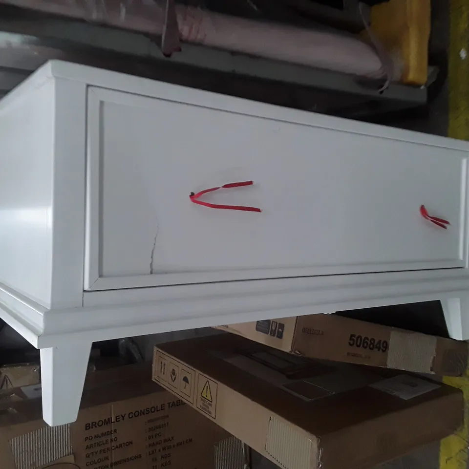 DESIGNER WHITE FINISH 1 DRAWER WARDROBE BASE