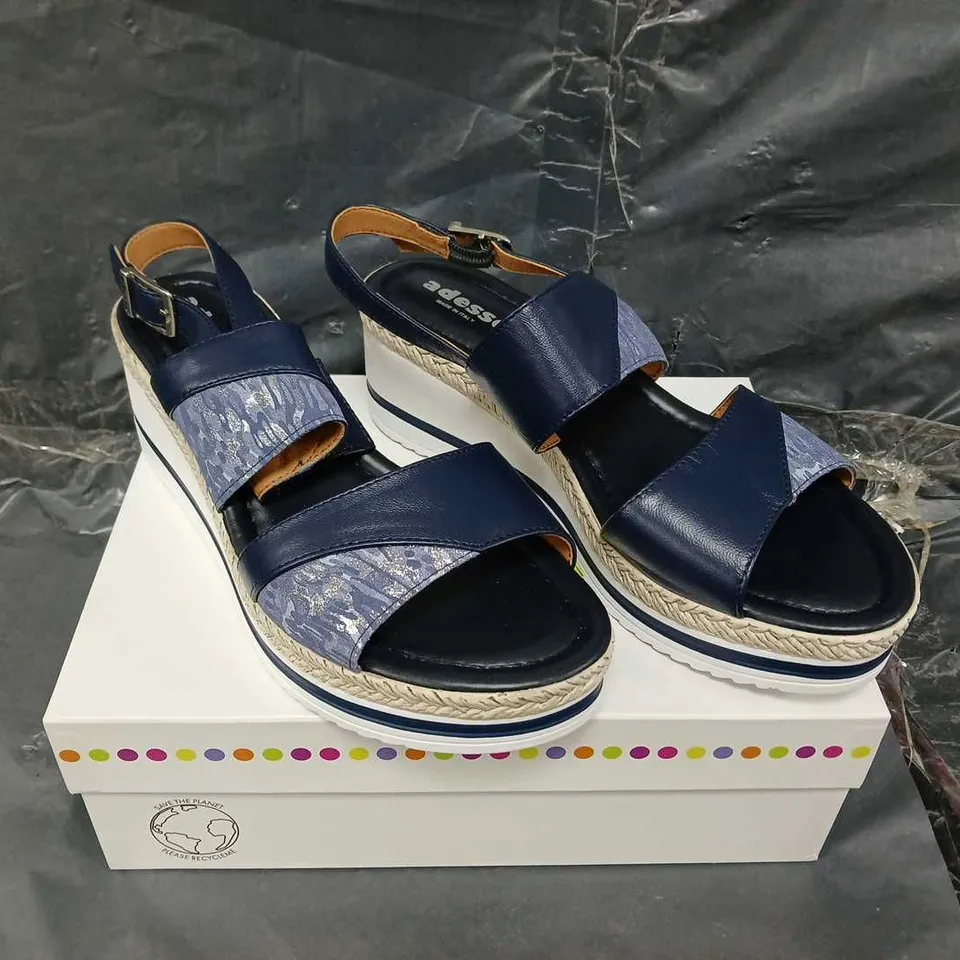 BOXED PAIR OF ADESSO GABBY BLOCK PRINT WEDGE SANDAL - UK SIZE 7