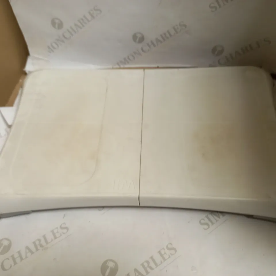 WII FIT BALANCE BOARD