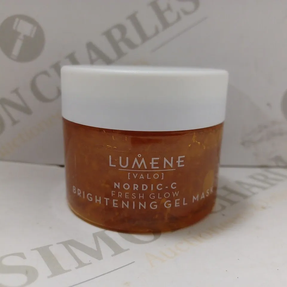 LUMENE VALO FRESH GLOW BRIGHTENING GEL MASK WITH VITAMIN C 