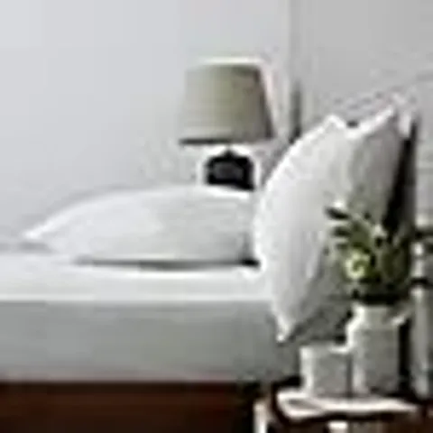 COZEE HOME LUNASOFT FITTED SHEETS AND PILLOWCASES COLLECTION