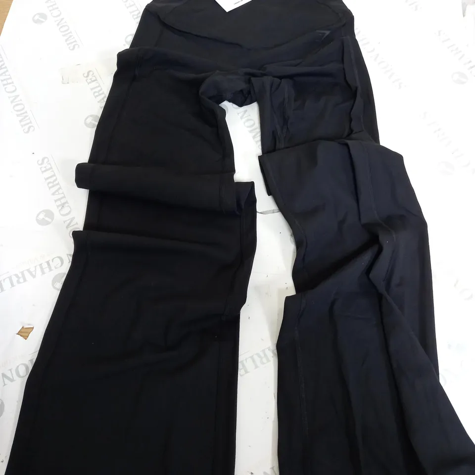 GYMSHARK CROSSOVER FLARED LEGGINGS - TALL - BLACK - SMALL
