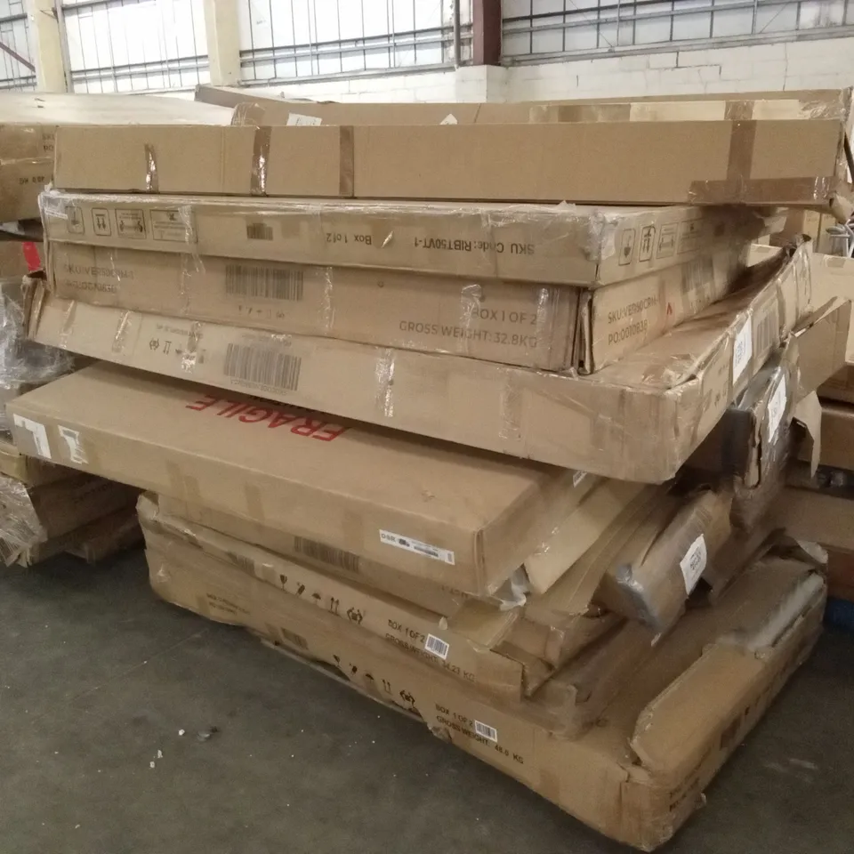 PALLET OF ASSORTED INCOMPLETE DUSK BED PARTS AND PIECES 