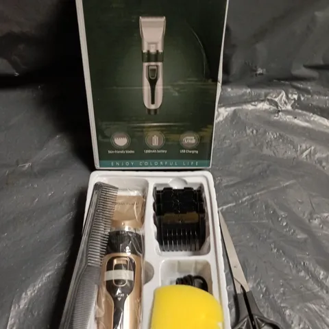 BOXED DAY PLUS PROFESSIONAL TRIMMER 