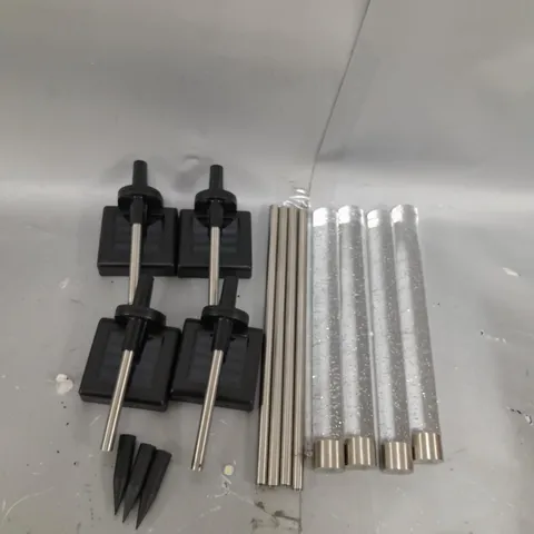 BOXED BELL & HOWELL GLIMMER STICKS SET OF 4 SOLAR PATHWAY LIGHTS