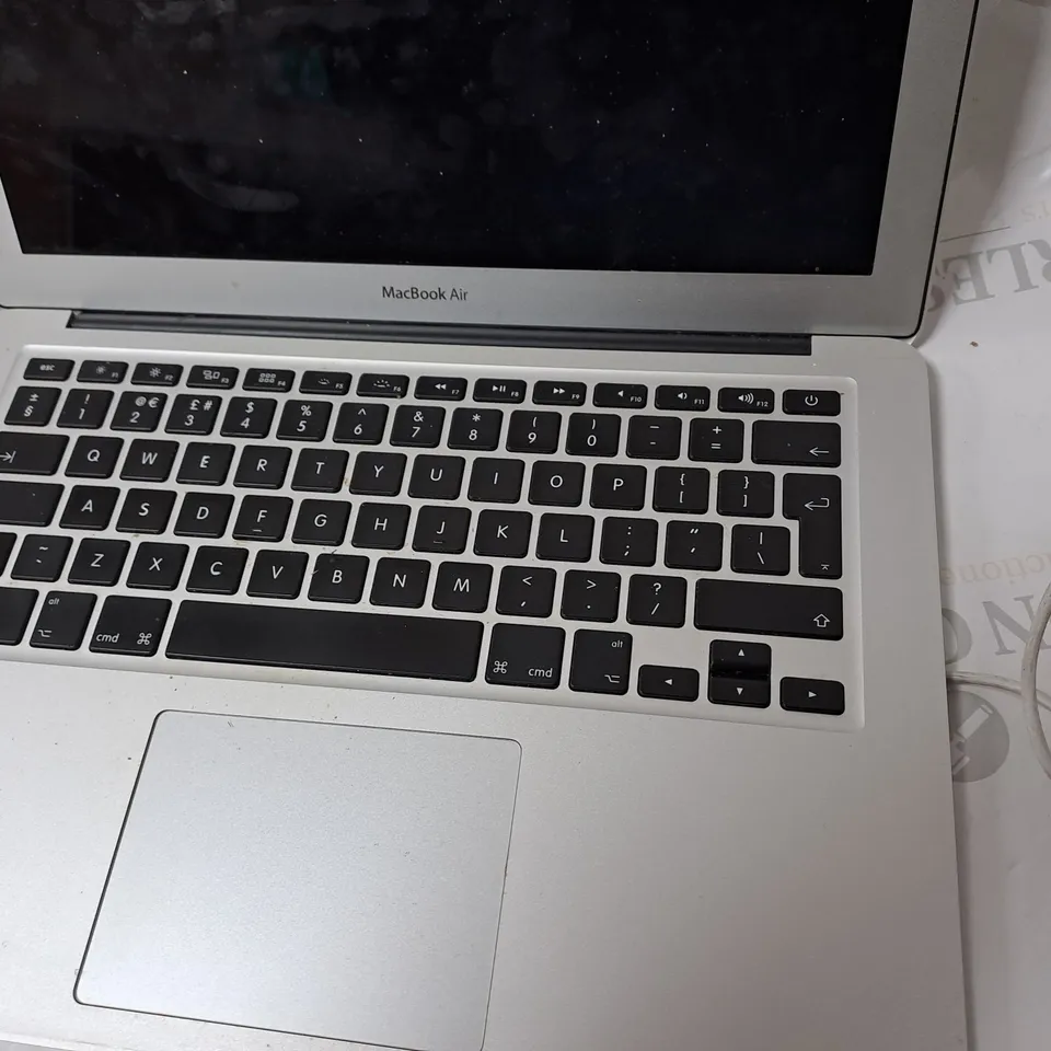 APPLE MAC BOOK AIR6 2/A1466 SERIAL # C02LCJARF5V7
