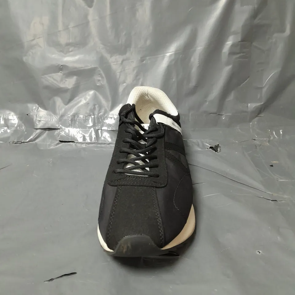 ARMANI EXCHANGE MENS TRAINERS BLACK SIZE 10