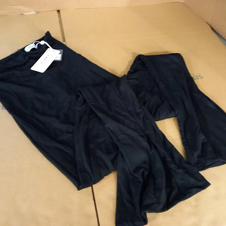 OH POLLY STRAPLESS FLARED HEM JUMPSUIT IN BLACK - UK 12