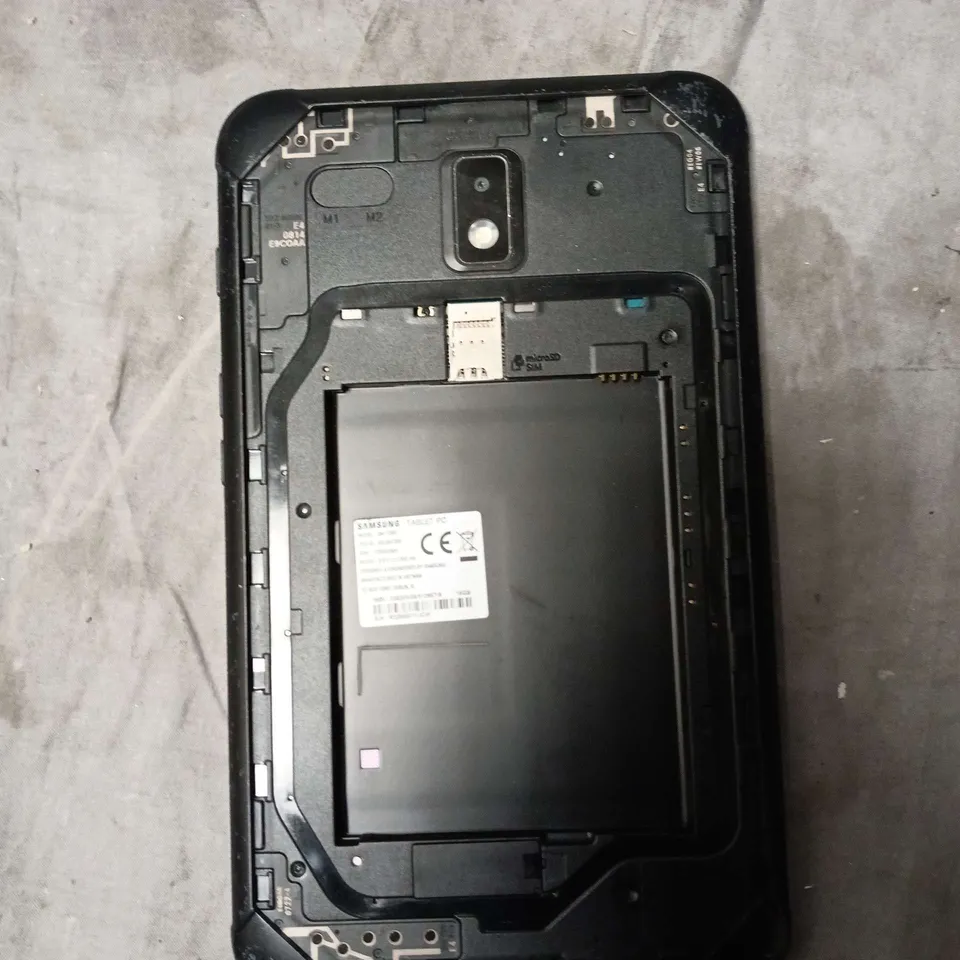 SAMSUNG TABLET PC SM-T395, 16GB, BLACK (FAULTY CHARGING PORT)
