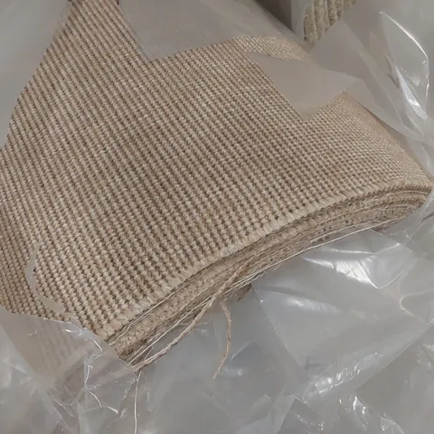 ROLL OF QUALITY EASISISAL CLASSIC CARPET - APPROXIMATELY 34 x 4m