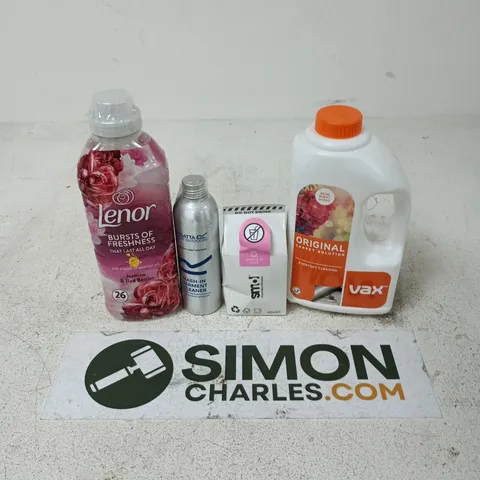 APPROXIMATELY 12 ASSORTED HOUSEHOLD ITEMS TO INCLUDE LENOR JASMINE & RED BERRIES, REGATTA WASH-IN GARMENT CLEANER, SMOL WASHING UP LIQUID, ETC - COLLECTION ONLY
