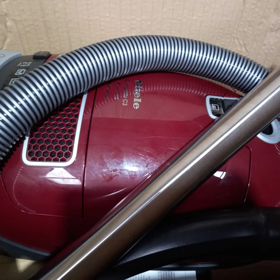 MIELE SGDF3 VACCUM
