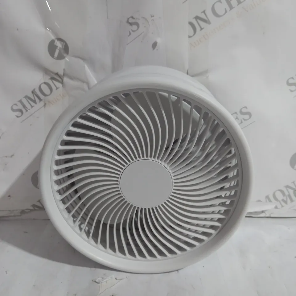 BELL & HOWELL RECHARGEABLE EXTENDABLE DESK & FLOOR FAN, WHITE