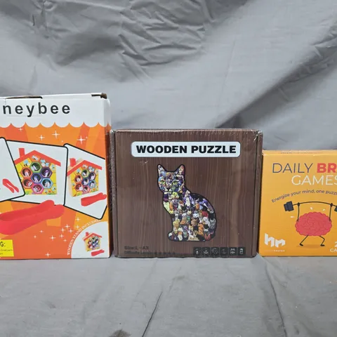 APPROXIMATELY 10 ASSORTED TOYS AND GAMES TO INCLUDE HONEYBEE, WOODEN PUZZLE, ETC