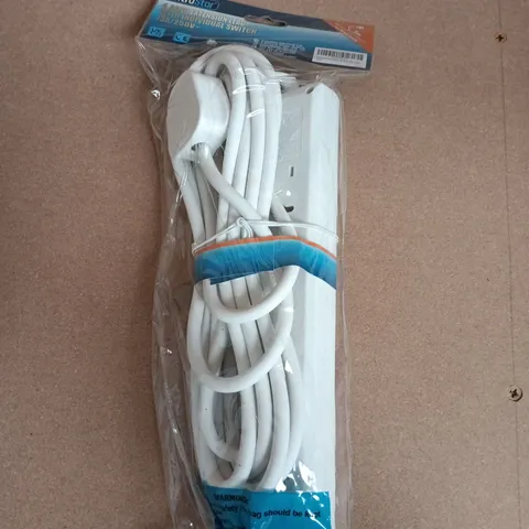 EXTRASTORE ELECTRICAL EXTENSION LEAD WITH MULTI-OUTLET SOCKET – BOXED