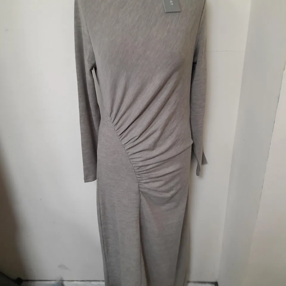 MINT VEVET RUCHED SIDE JERSEYY MIDI DRESS - M