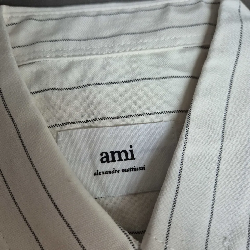 AMI ALEXANDRE MATTIUSSI STRIPED SHIRT – UK M (SIZE M)
