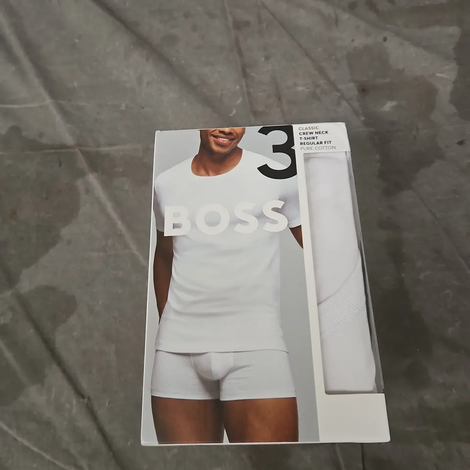 BOSS 3 PACK CLASSIC CREW NECK T‑SHIRT – PURE COTTON, SIZE M (MEN) BOXED