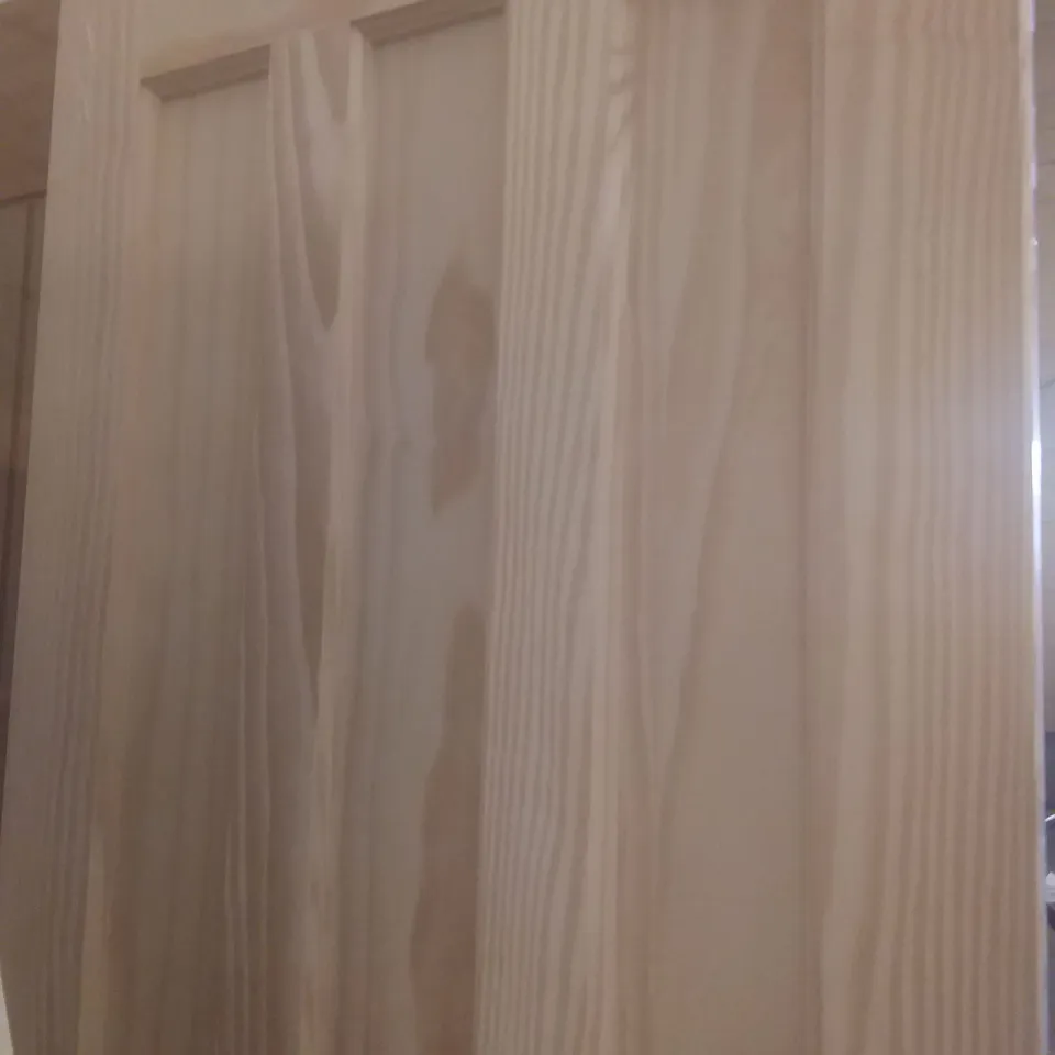 CLEAR PINE TRADITIONAL 4 PANEL INTERNAL DOOR 1981X686X35