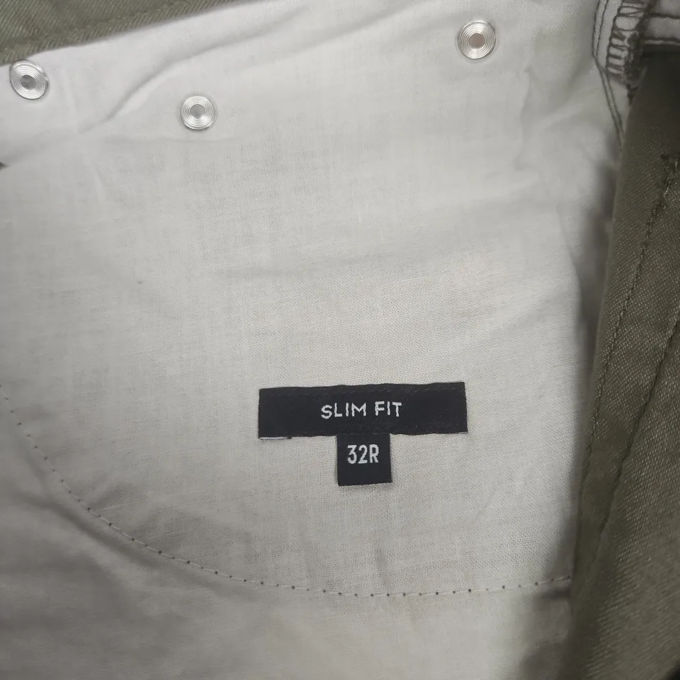 CREW CLOTHING COMPANY SLIM FIT BRUSHED TWILL TROUSERS – OLIVE, UK 32R