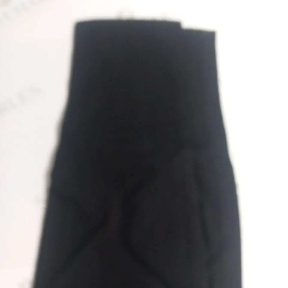 J BRAND SUPER SKINNY LEG VERUCA SIZE 30