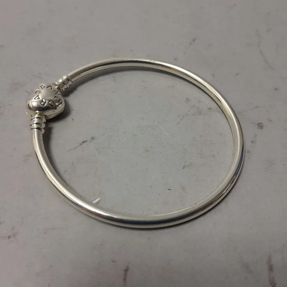 BOXED PANDORA CHARM BRACELET