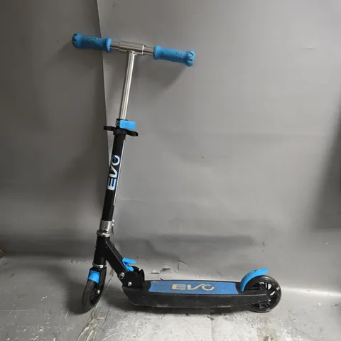 KIDS EVO 2 WHEELED LIGHT UP SCOOTER - COLLECTION ONLY 