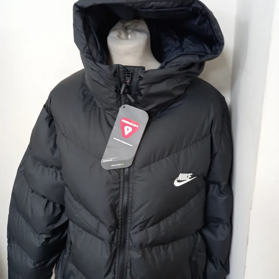 NIKE PUFFER COAT WITH HOOD SIZE XL