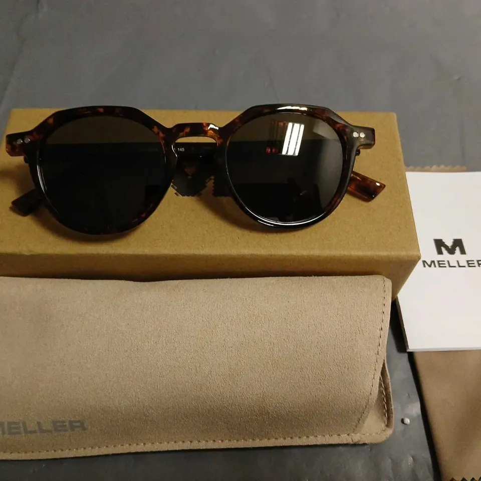 BOXED PAIR OF MELLER PATTERENED BROWN GLASSES