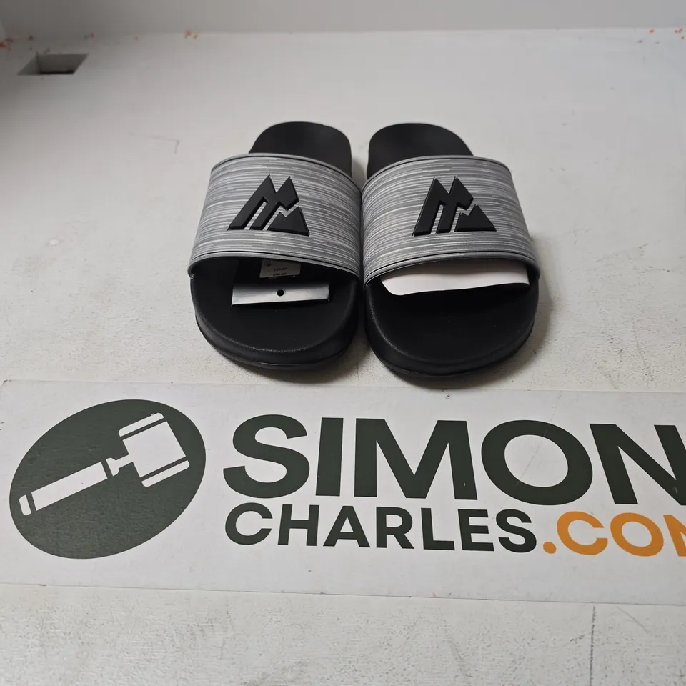 UNBOXED PAIR OF MONTIREX TRAIL SLIDES IN BLACK/PLATINUM GREY - UK 8