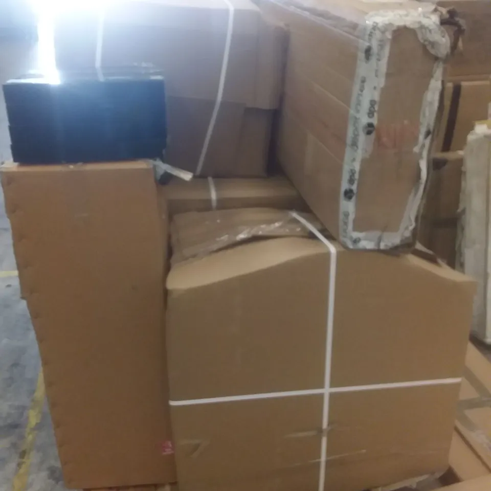 PALLET OF ASSORTED SPARE FURNITURE PARTS 