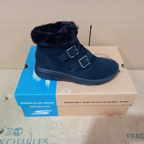 BOXED PAIR OF SKECHERS - SIZE 5