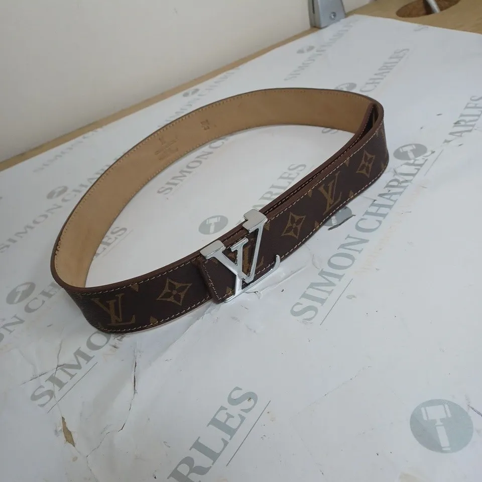 LOUIS VUITTON FAUX LEATHER BELT 