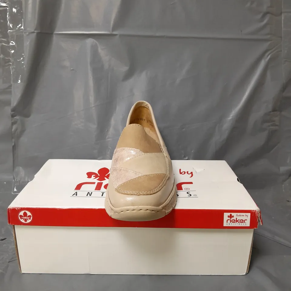 RIEKER WEDGE LEATHER LOAFERS BEIGE SIZE 6