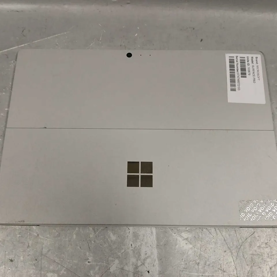 UNBOXED MICROSOFT SURFACE PRO - 1TB