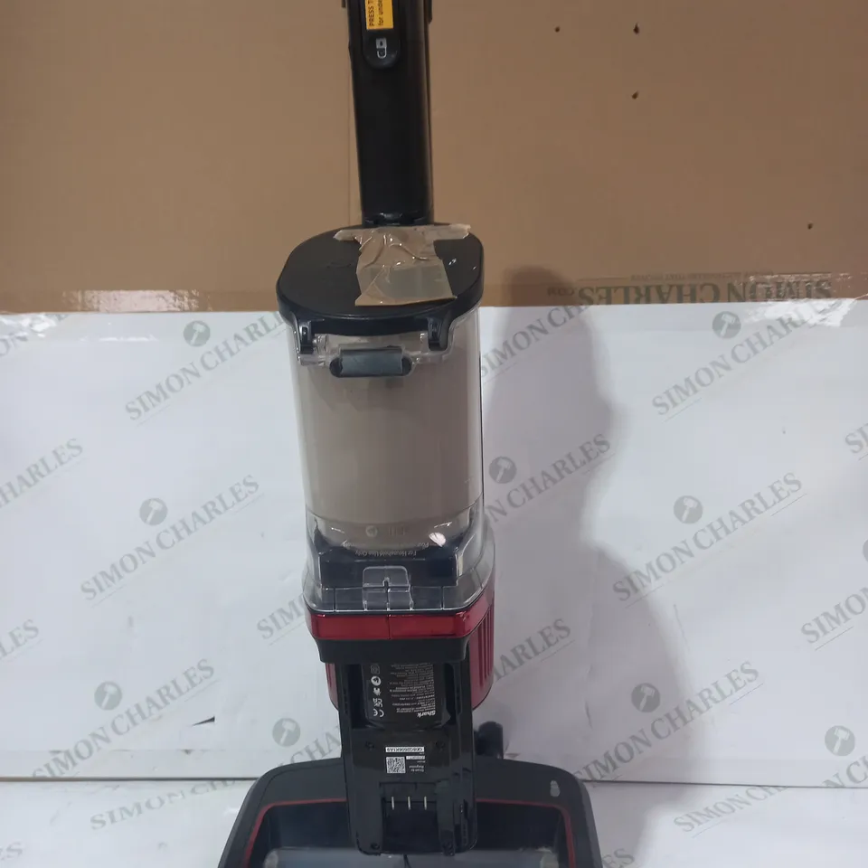 SHARK IZ300UKt CORDLESS STICK VACUUM