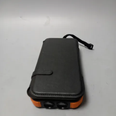 BOXED ULTRA BRIGHT FLASHLIGHT