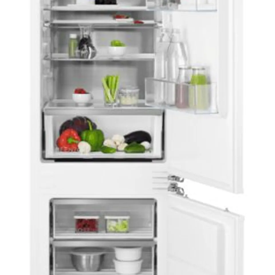 AEG SCE818E8MF 177CM BUILT IN FRIDGE FREEZER RRP £1250