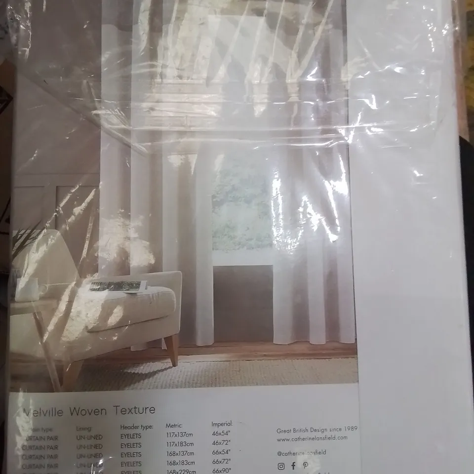 BAGGED EYELET CURTAINS (SET OF 2) (1 ITEM)