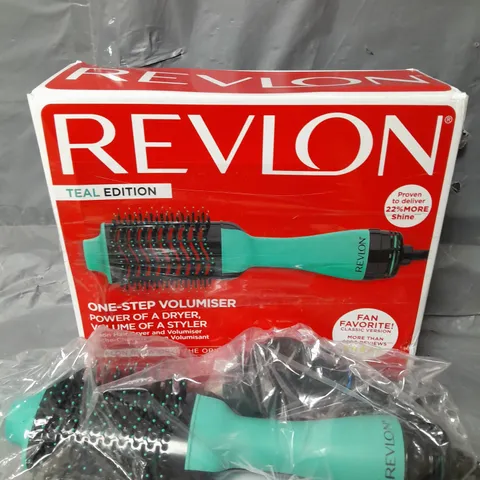 BOXED REVLON SALON HAIR DRYER AND VOLUMISER - TEAL